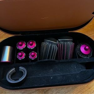 Dyson airwrap complete attachments